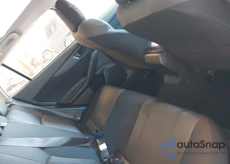 2022 Subaru Impreza Premium 5-Door z USA, uszkodzony, nr VIN 4S3GTAV65N3708789